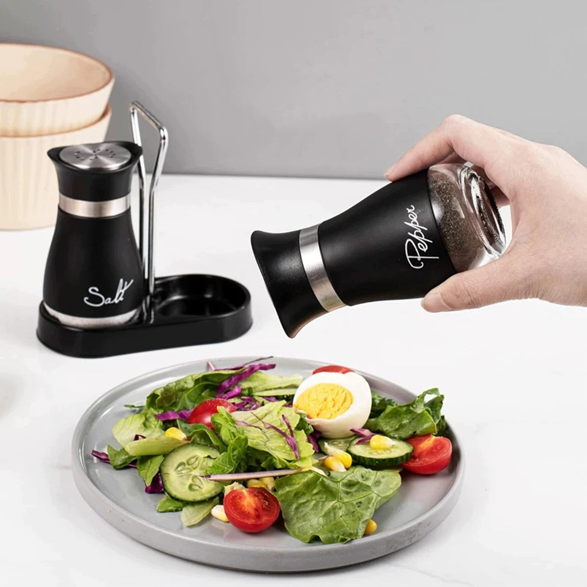Salt and Pepper shaker Glass set with stand Black kitchen gadget Manufacturer code salt-pepper-set-black