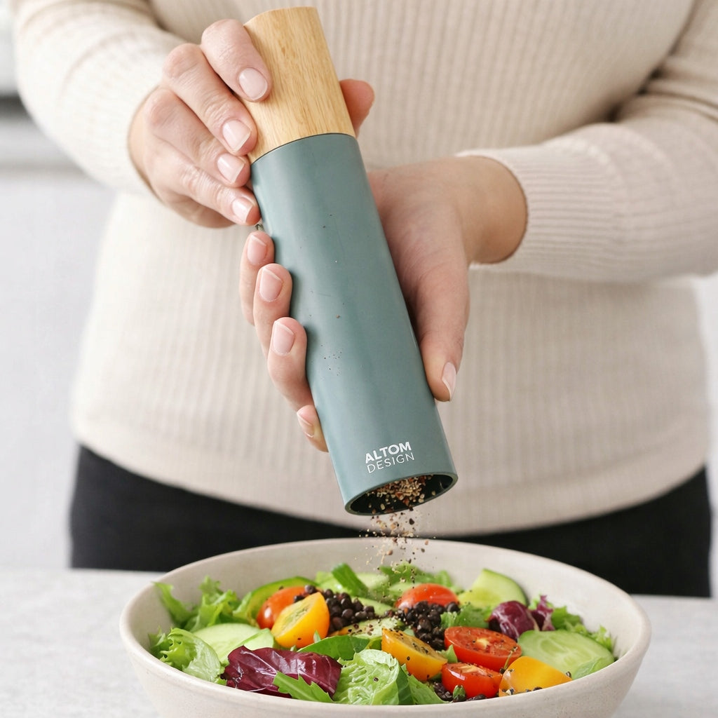 Salt and pepper grinder wooden grinding adjustment Altom Design green Manufacturer code 0206015216