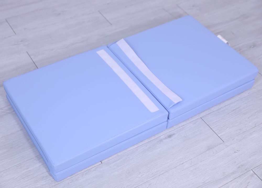 Satellite gymnastic mattress 100x100x5 cm four-piece - blue Length 100 cm