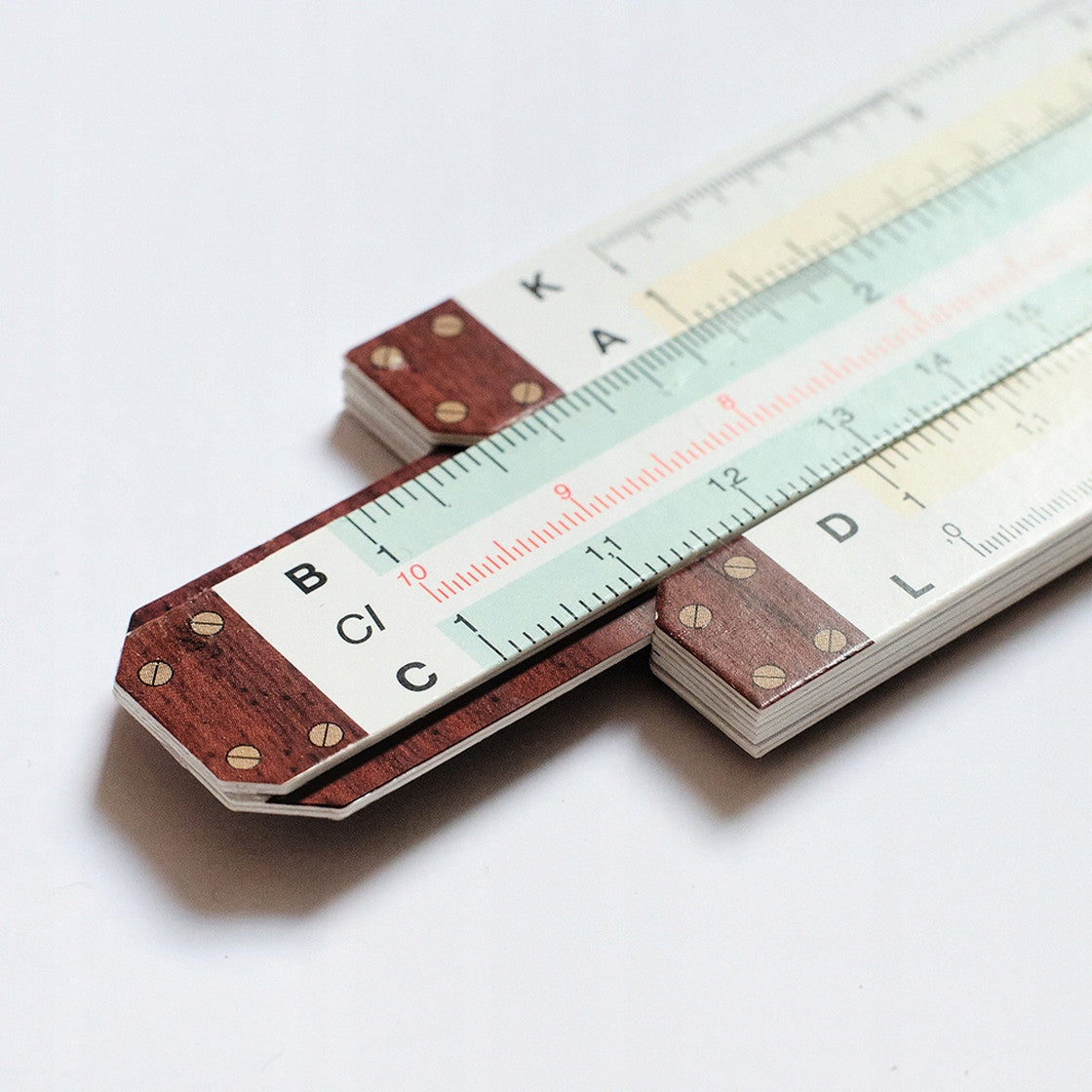 Scientific help Logarithmic slider cardboard model for self-assembly