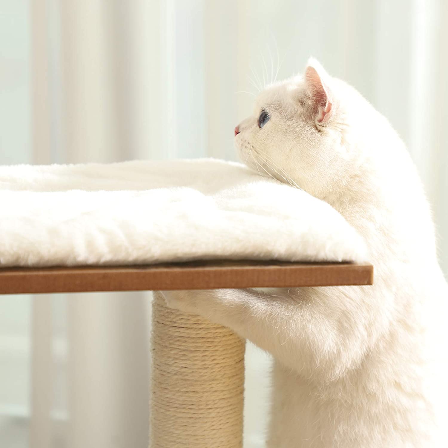 Scratcher cat bed 3 levels VINTAGE brown and white Color brown