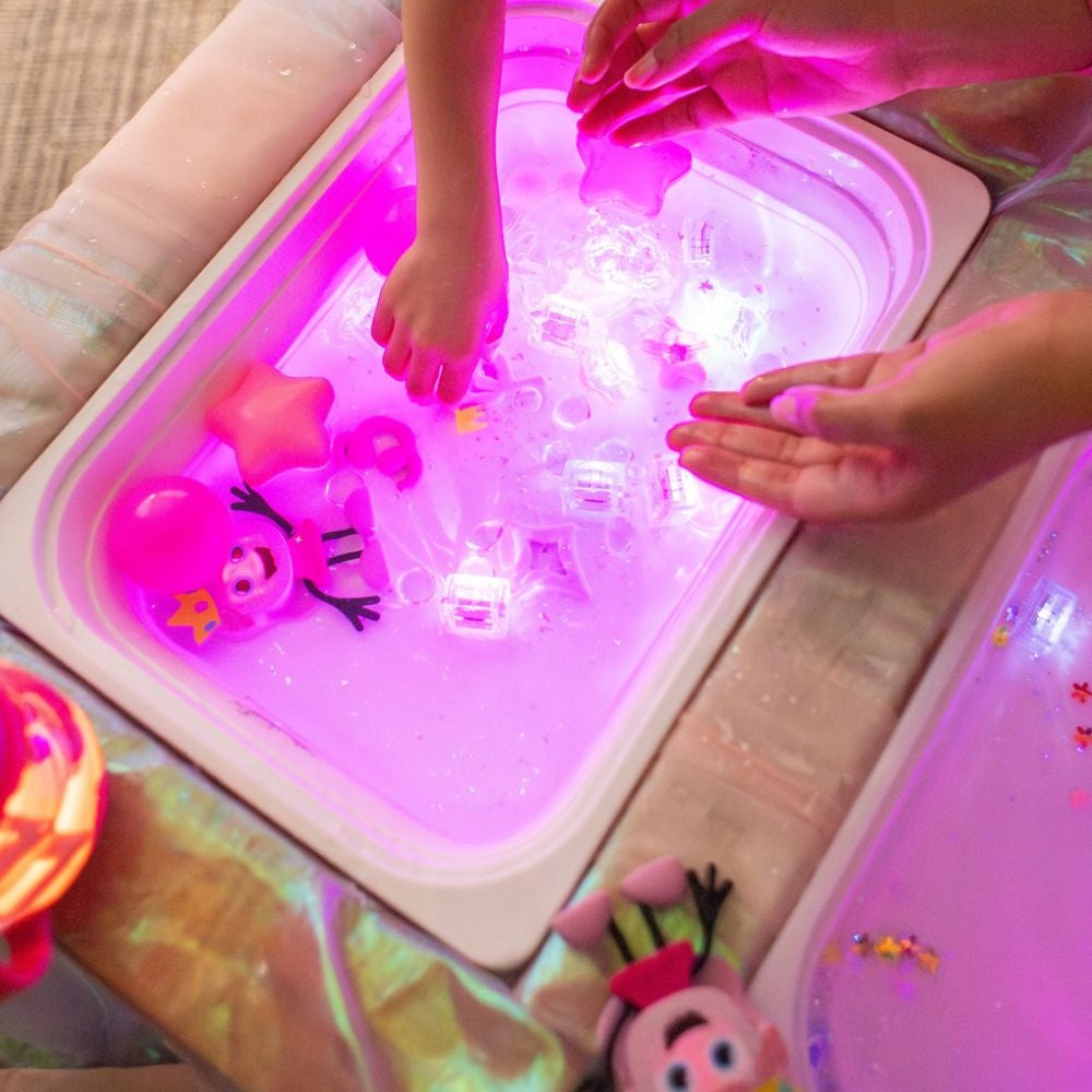 Sensory cubes glowing in water Glo Pals Ida for bathing Ida 4 pcs. Manufacturer code 850065381299
