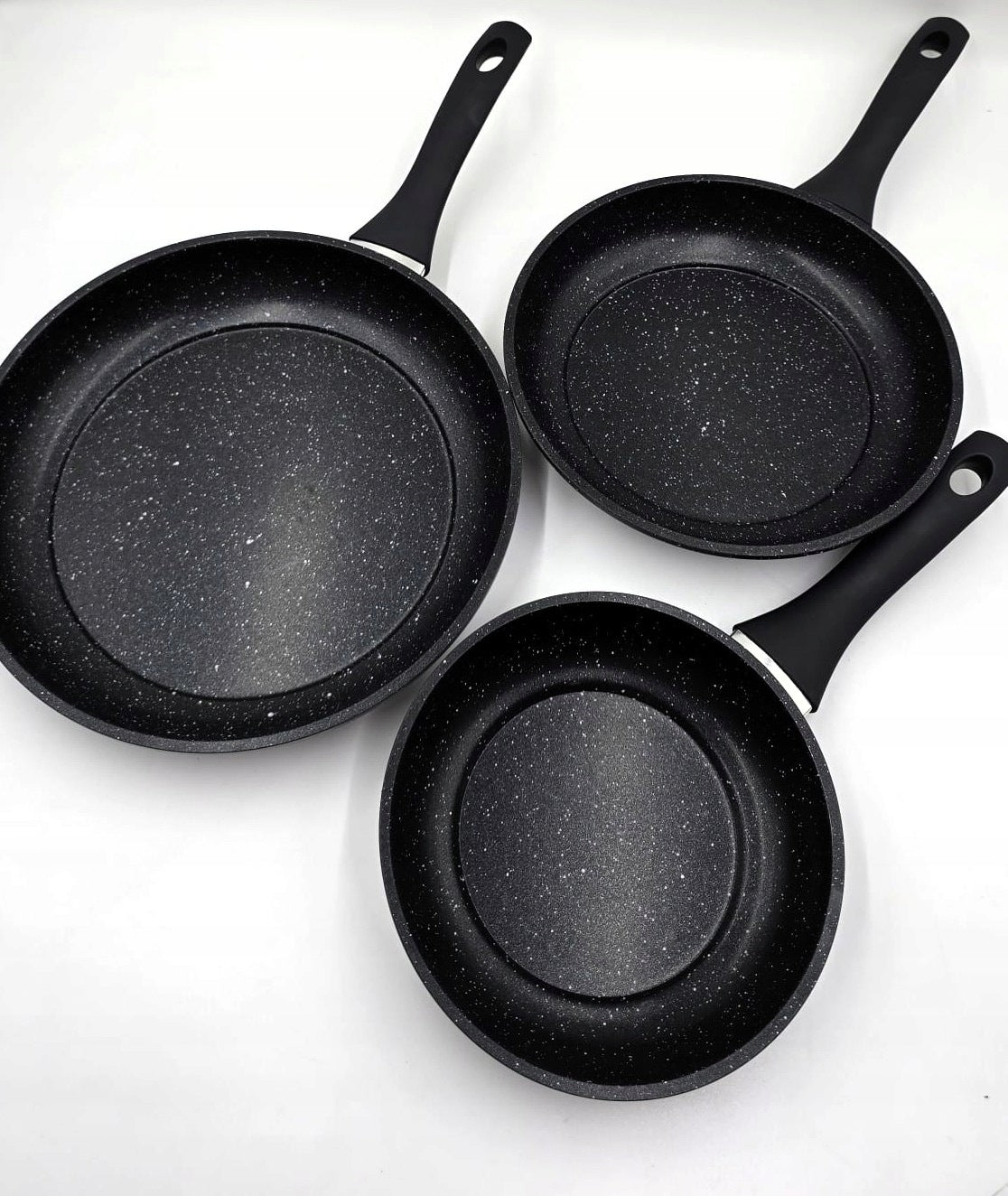 Set of 3 Pans 20/24/28 cm for Induction and Gas BLACK Packaging status original