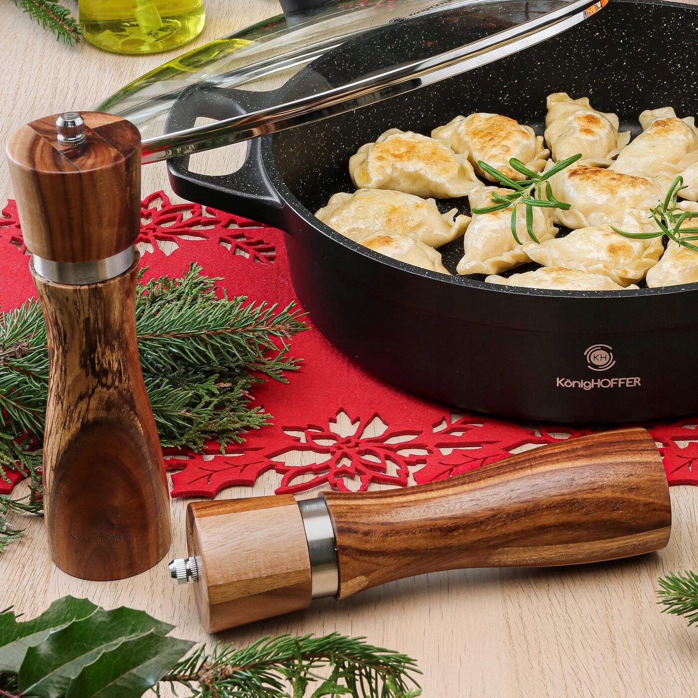 Set of SALT AND PEPPER GRINDERS for Spices ACACIA Starke Pro Aragon 2pcs Brand Starke Pro