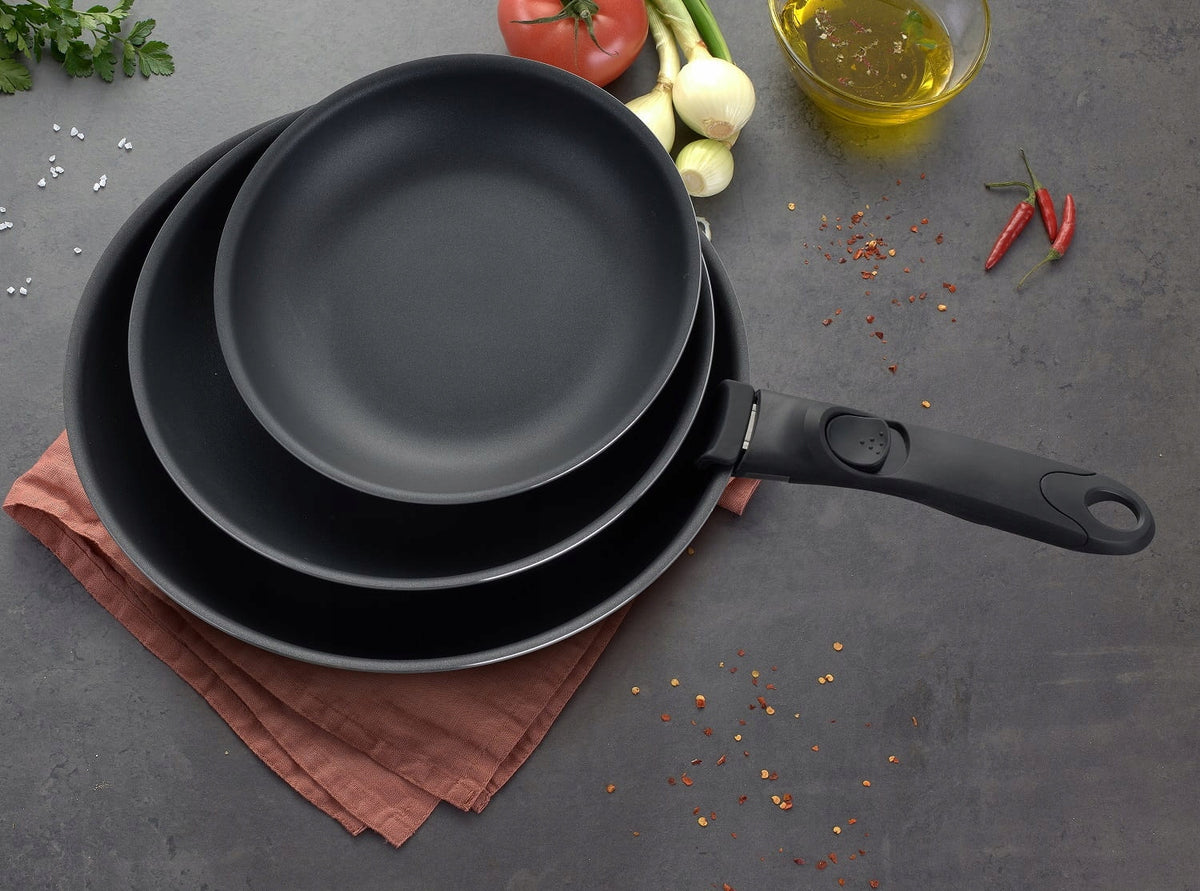 Set of pans MG home Clever Kitchen 7105022005B black 4 el. Brand MG Home