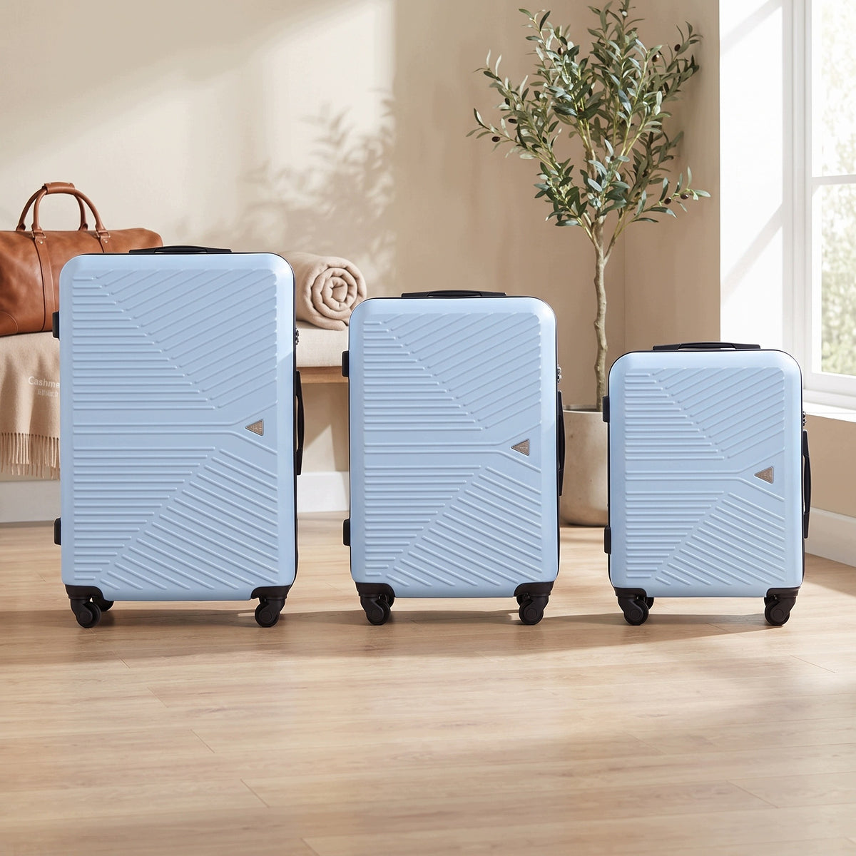 Set of suitcases WINGS polycarbonate 100% TSA 3 pieces luggage POLYCARBONATE 360° Packaging status original
