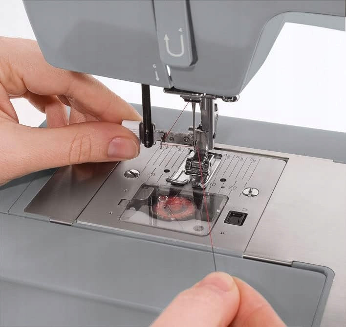 Sewing Machine Singer Heavy Duty Denim 6335M 32 Stitches Very Durable Brand SINGER