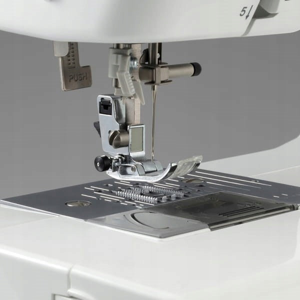 Sewing machine Brother HF37 Dominant color white