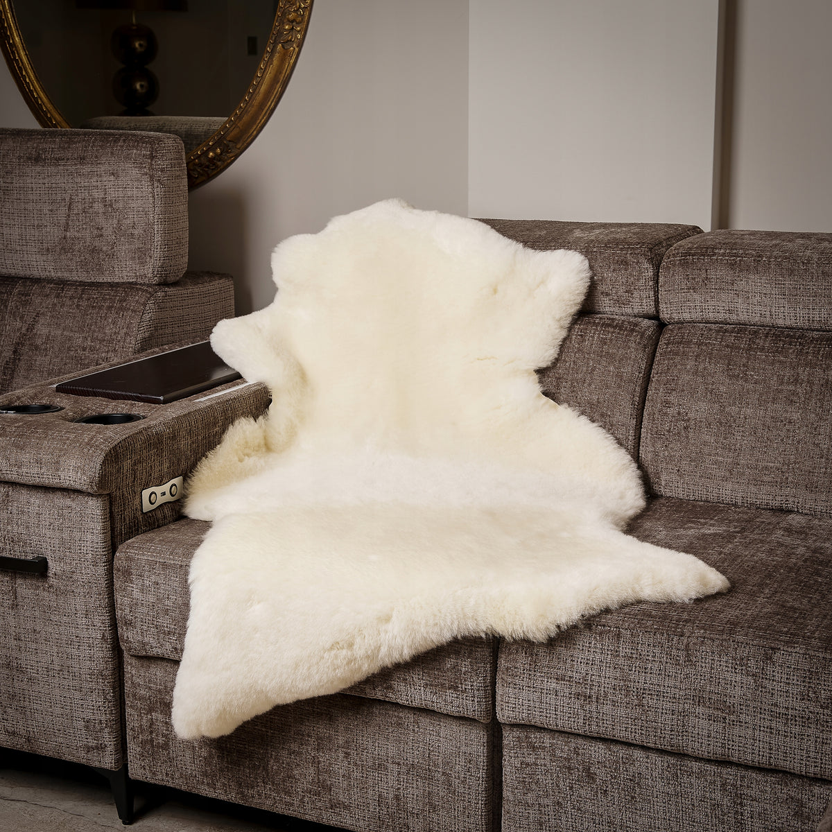 Sheepskin "CUT" - 150cm/XXXXL (Big Mother) 100%Natural! Manufacturer code Skóra owcza "STRZYŻONA" - 150cm