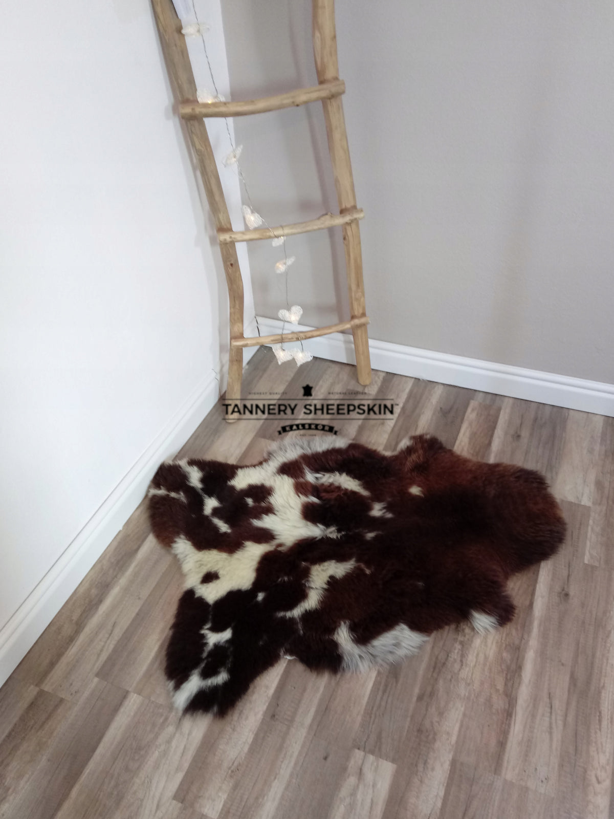 Sheepskin Lattice Natural Sheepskin Color multicolor