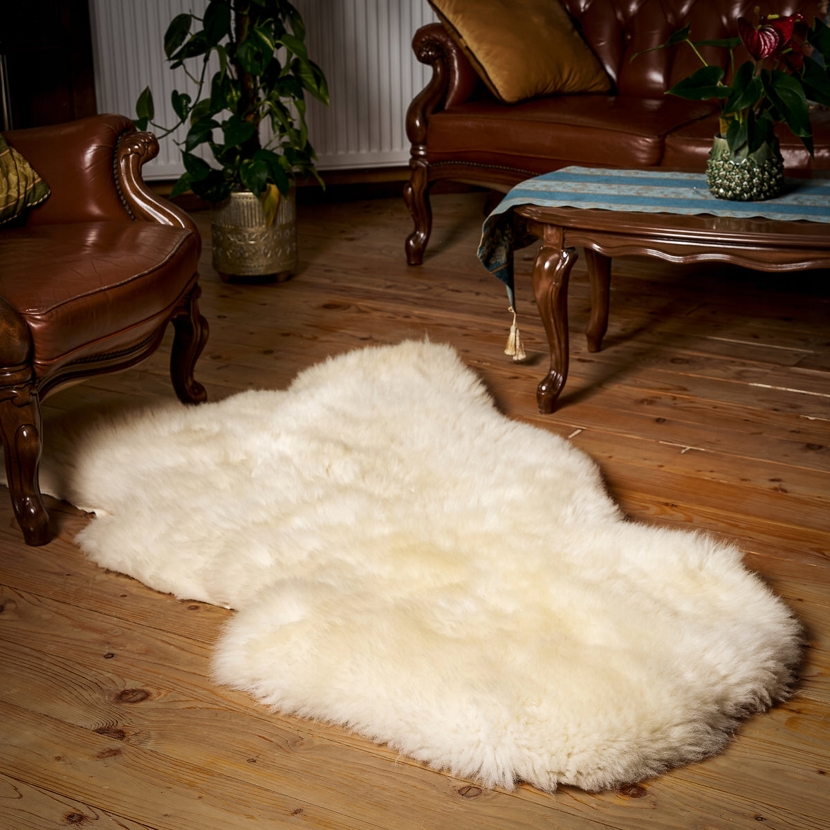 Sheepskin "WHITE" - 150cm/XXXXL (Big Mother) 100%Natural! Manufacturer code Skóra owcza biała - 150cm MATKA