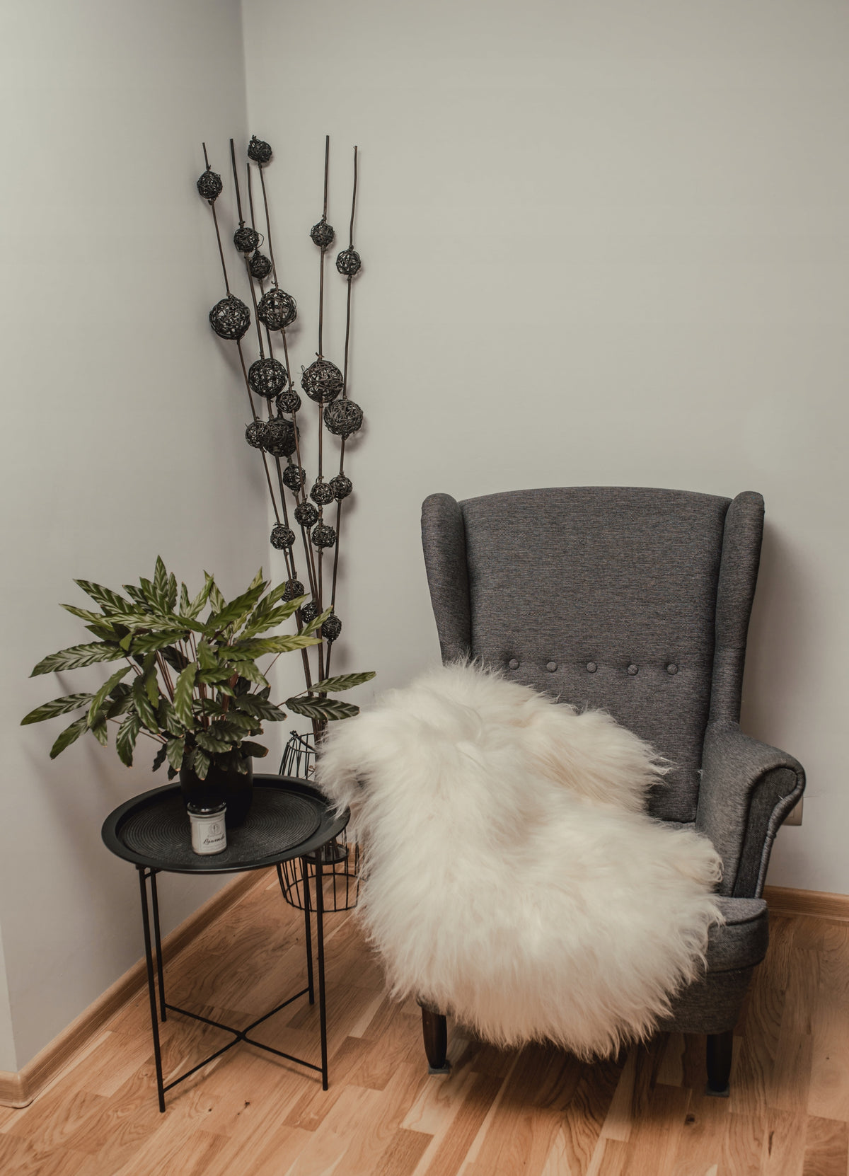 Sheepskin White Long Hair Natural Sheepskin Long Wool Manufacturer code IM75