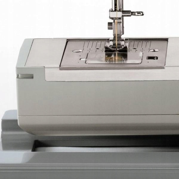 Singer 4423 sewing machine Packaging status original