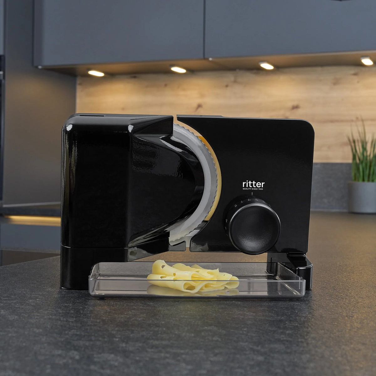 Slicer Ritter for bread and cold cuts Arcus 3 black Packaging status original