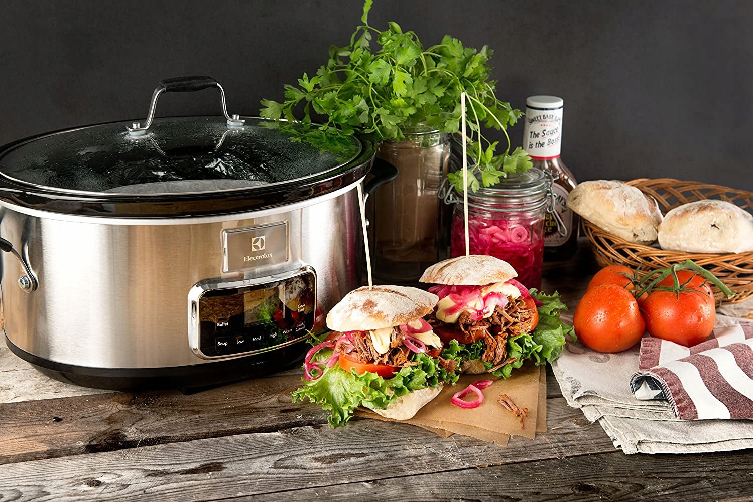 Slow Cooker 6,6L Stainless Steel Multi Pot Electrolux ESC7400 Brand Electrolux