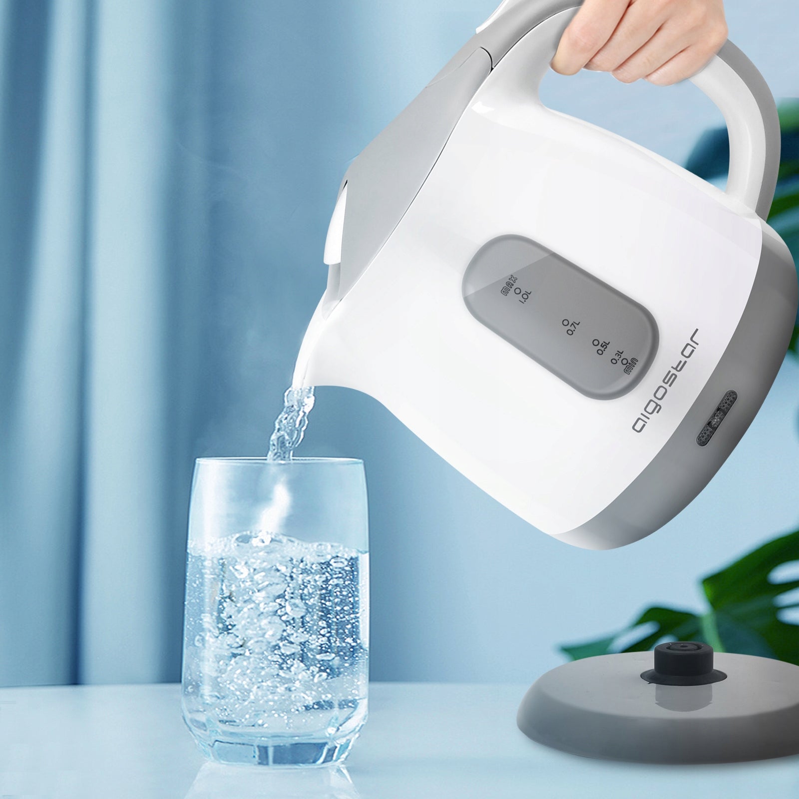 Small Electric Kettle 1L Aigostar Juliet 1100 W silver/grey Packaging status original