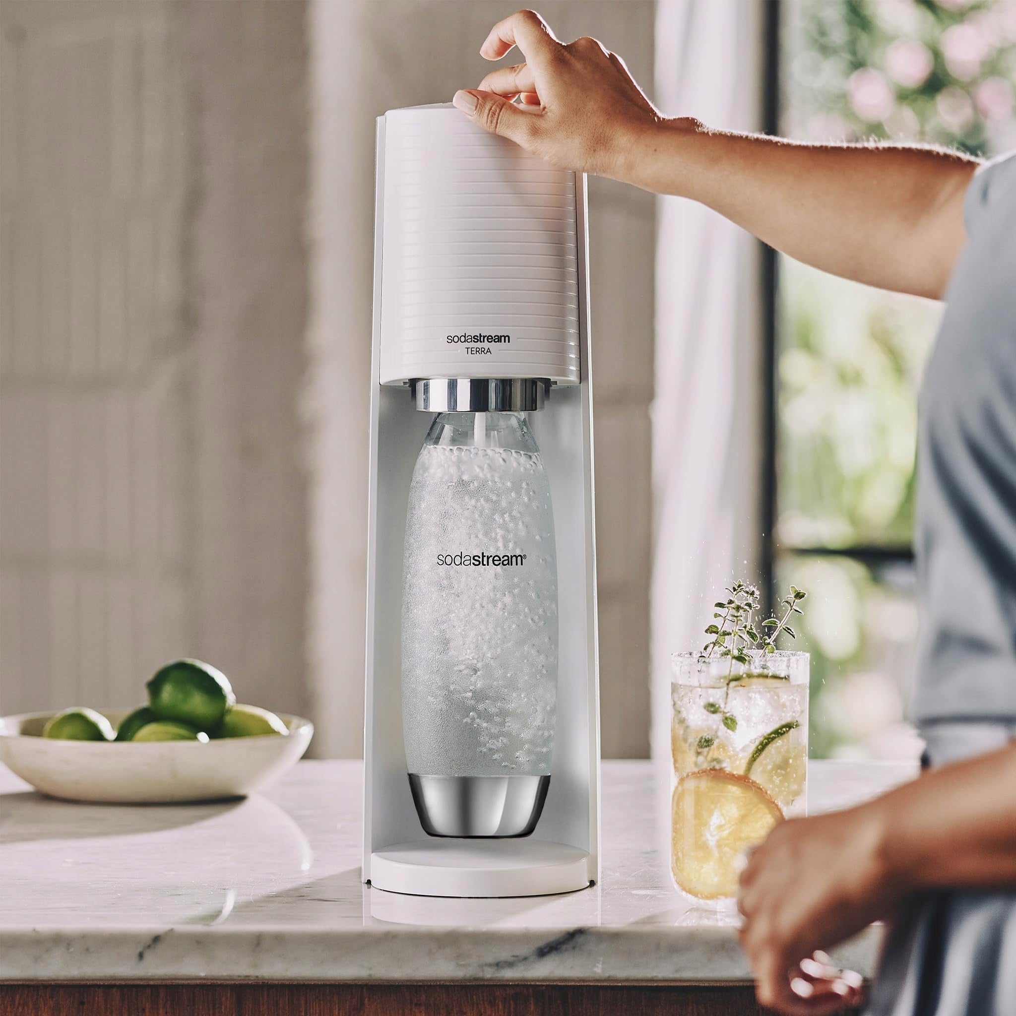 Sodastream Terra Carbonated Water Machine Dominant color white