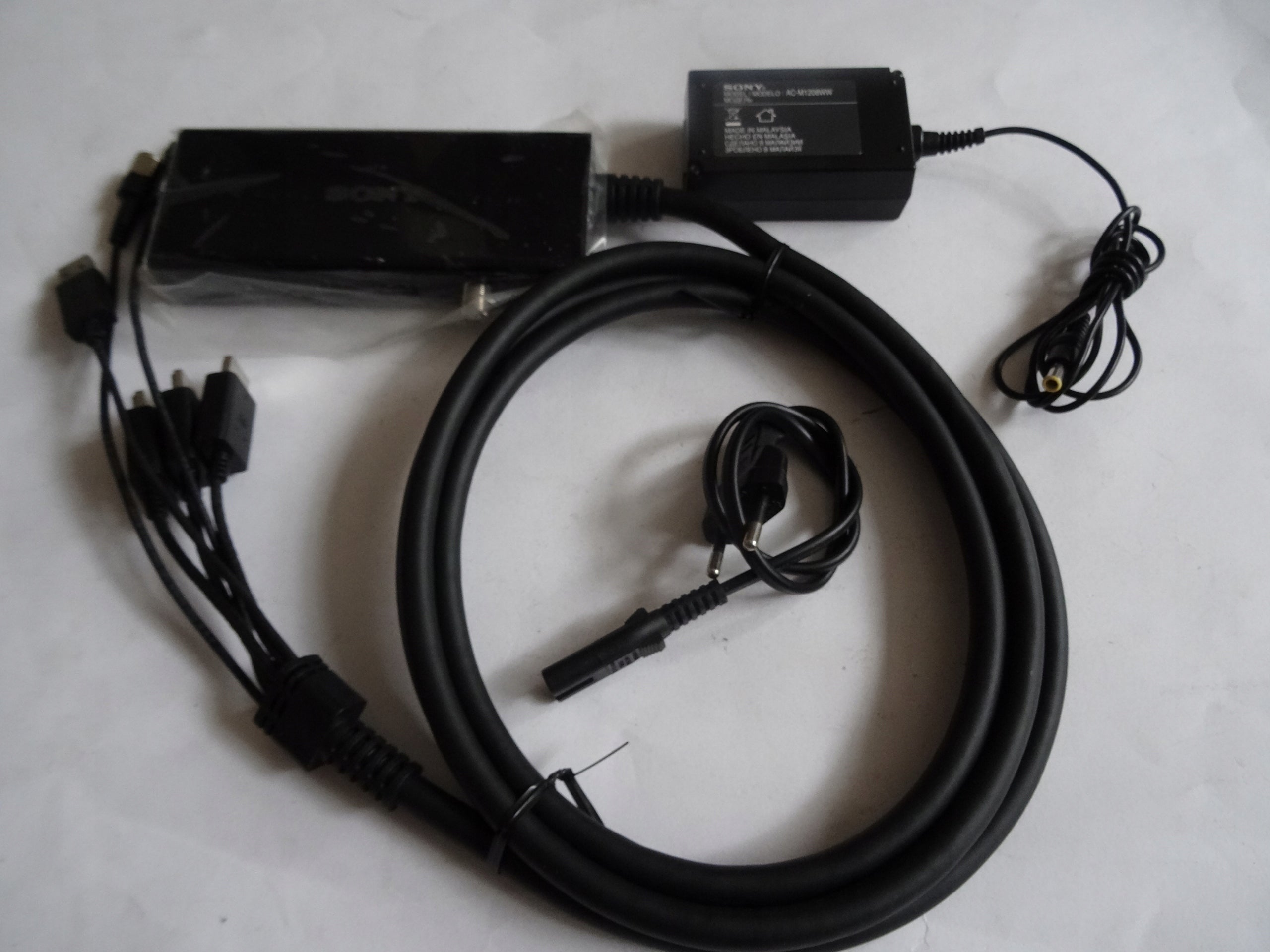 Sony PTR-BR100 port replicator Brand Sony