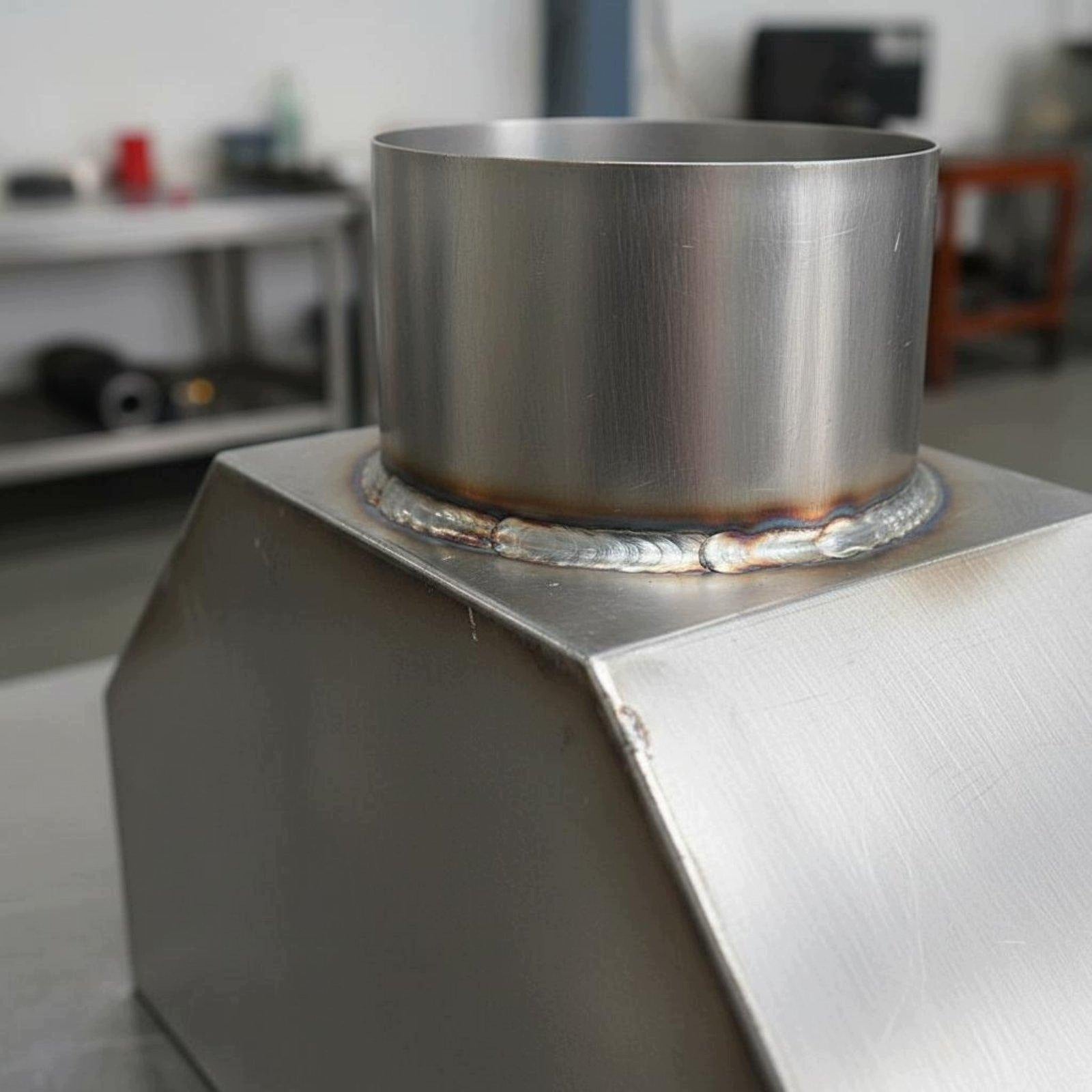 Stainless Steel Industrial Dust Hood Four Side Sloped Ventilation Smoke Packaging status original