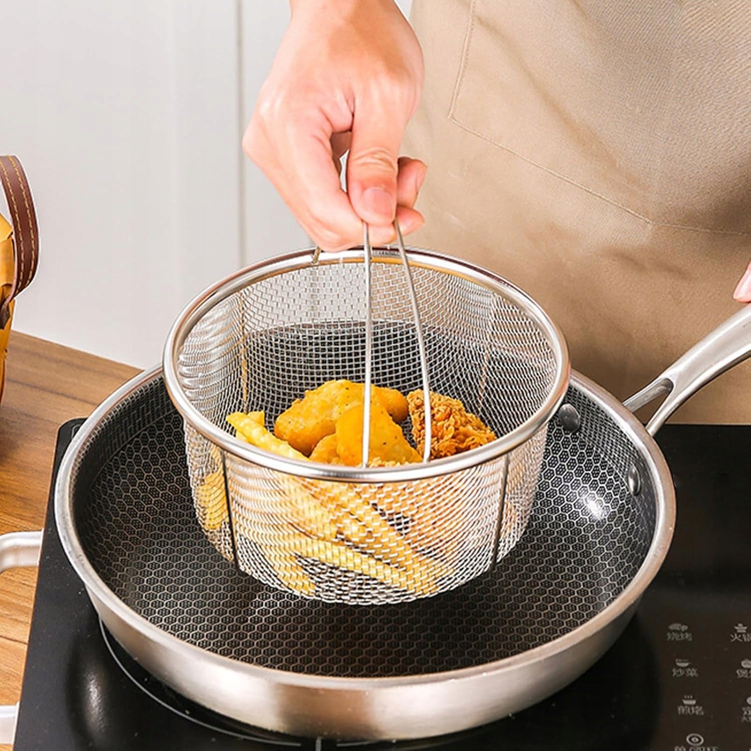 Stainless Steel Mesh Steaming Basket with Handle, 20 cm, Manufacturer code 5908140429161