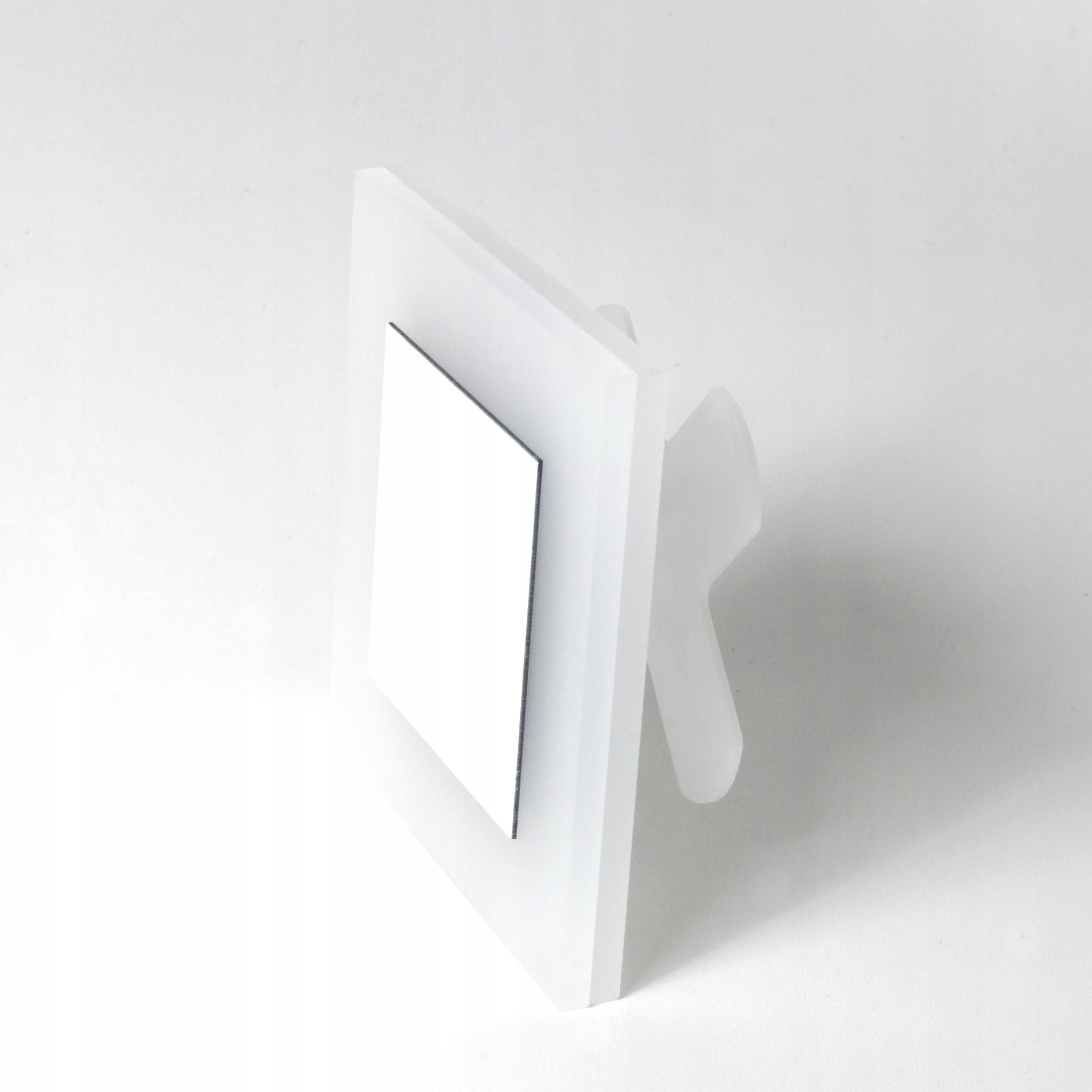 Stair lighting fixture LED stair light 230V Q30 WHITE Manufacturer code 5900168321960