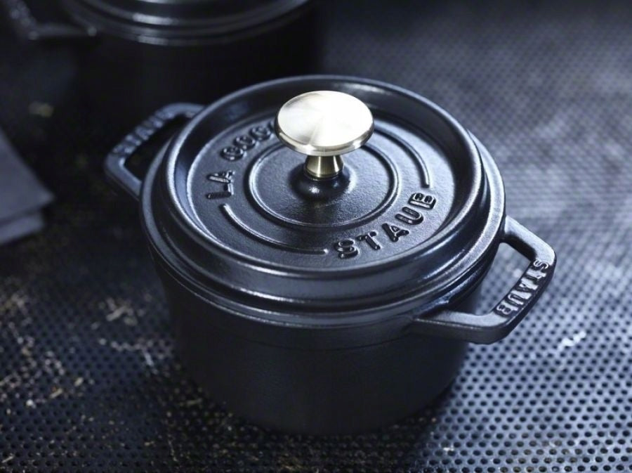 Staub La Cocotte Cast Iron Pot Round 800 ml, Black FRENCH Brand Staub