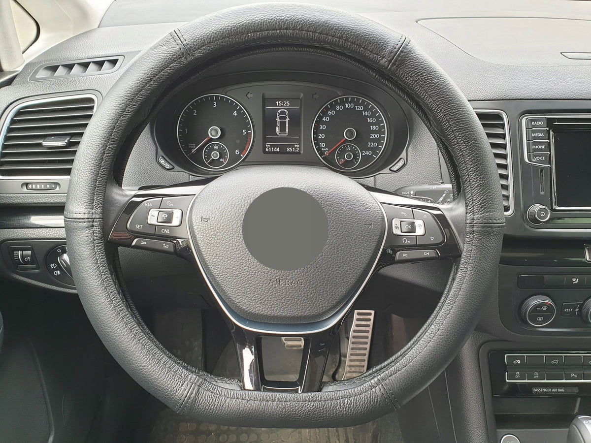 Steering Wheel Cover NATURAL LEATHER WITH STRAIGHT FLAT BEVELED BOTTOM Manufacturer's catalog number POK/S/G/6/CZ/PROSTY
