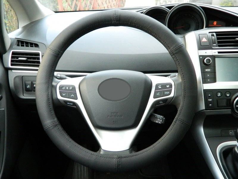 Steering Wheel Cover PERFORATED LEATHER 37-39 Manufacturer's catalog number e-tom/pok/per/37-39
