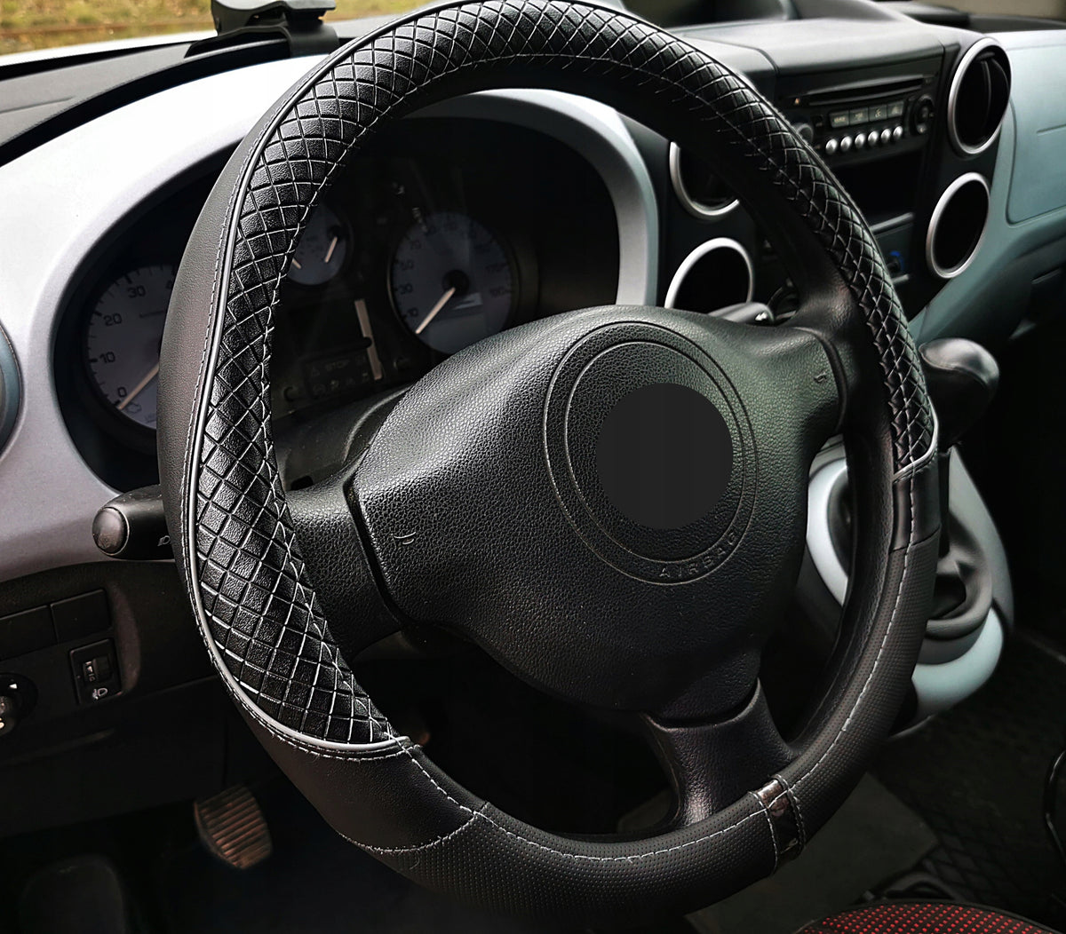 Steering Wheel Cover Renault Clio Megane Captur Scenic Kadjar Black Pre EAN (GTIN) 5906109996143