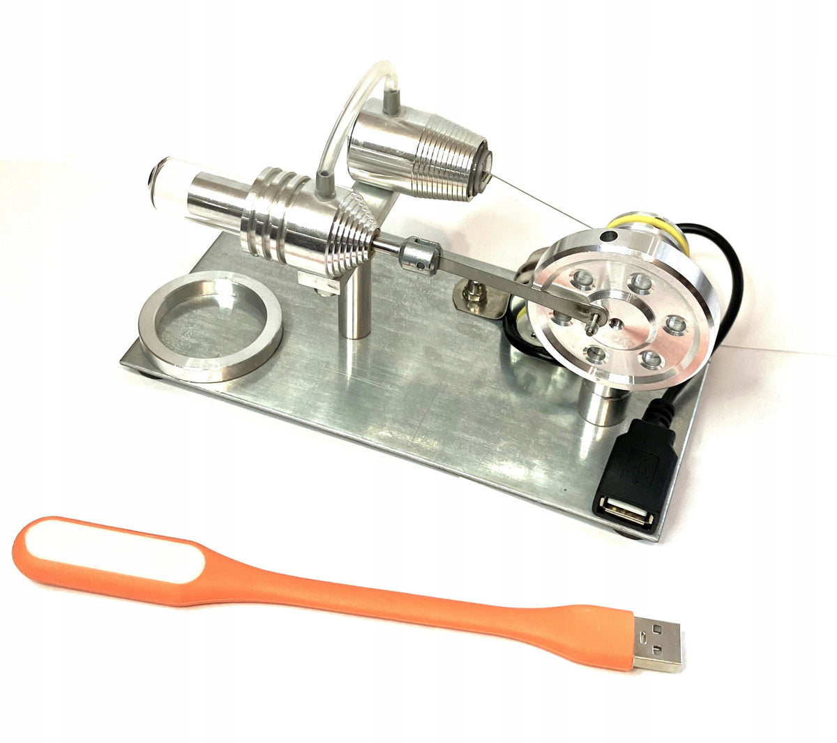 Stirling motor model with LED and USB lamp generator
