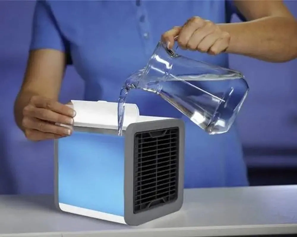 Stolný ventilátor Livington ARCTIC AIR biely Operating modes cooling moisturization ventilation