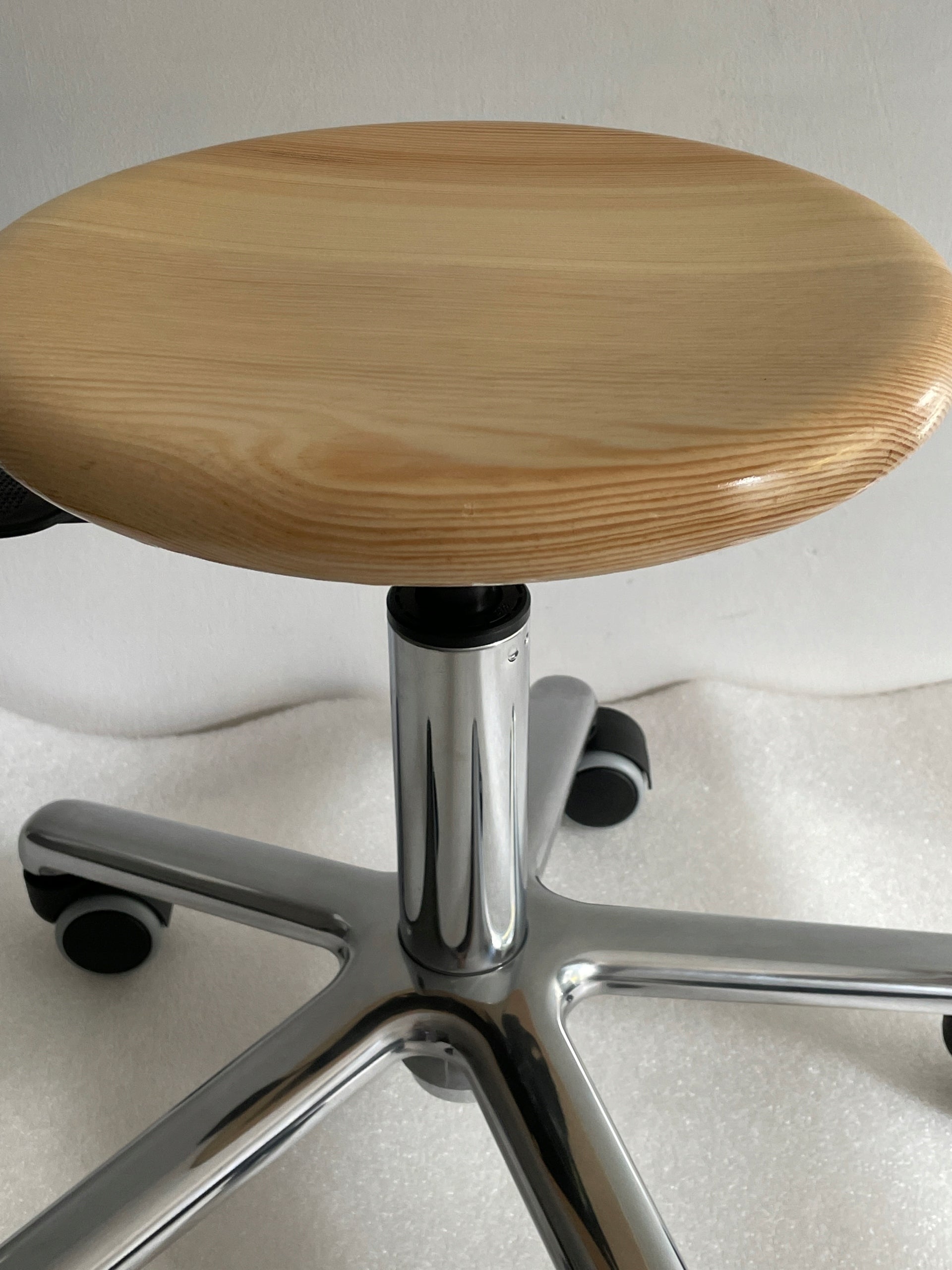 Stool rotary stool workshop stool for Mela sewing room printing house for casters EAN (GTIN) 5901343080818
