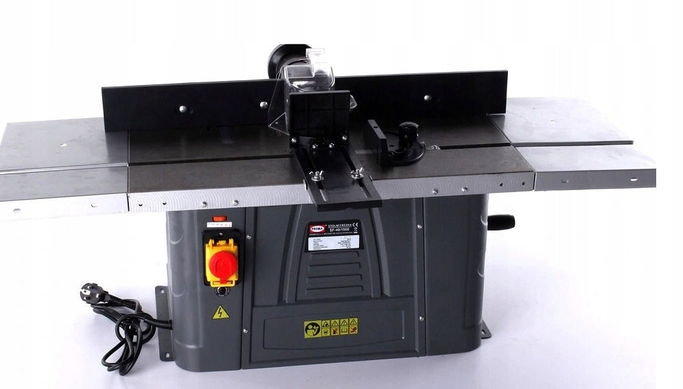 TABLE MILLING MACHINE 1500 W Supply voltage 230 V