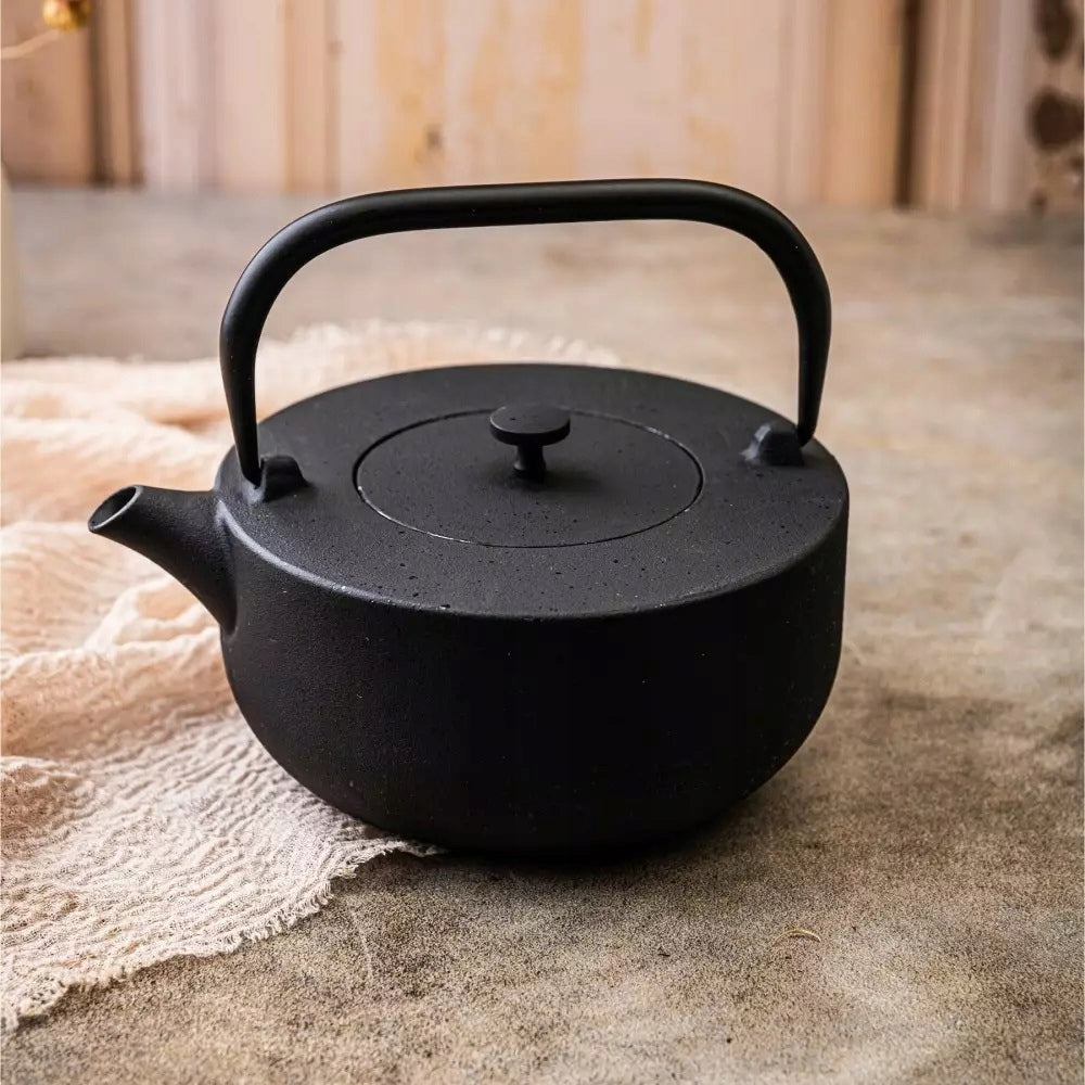 TEAPOT CAST IRON brewer for brewing Herbal Tea 1 Liter KINGHoff Brand Kinghoff