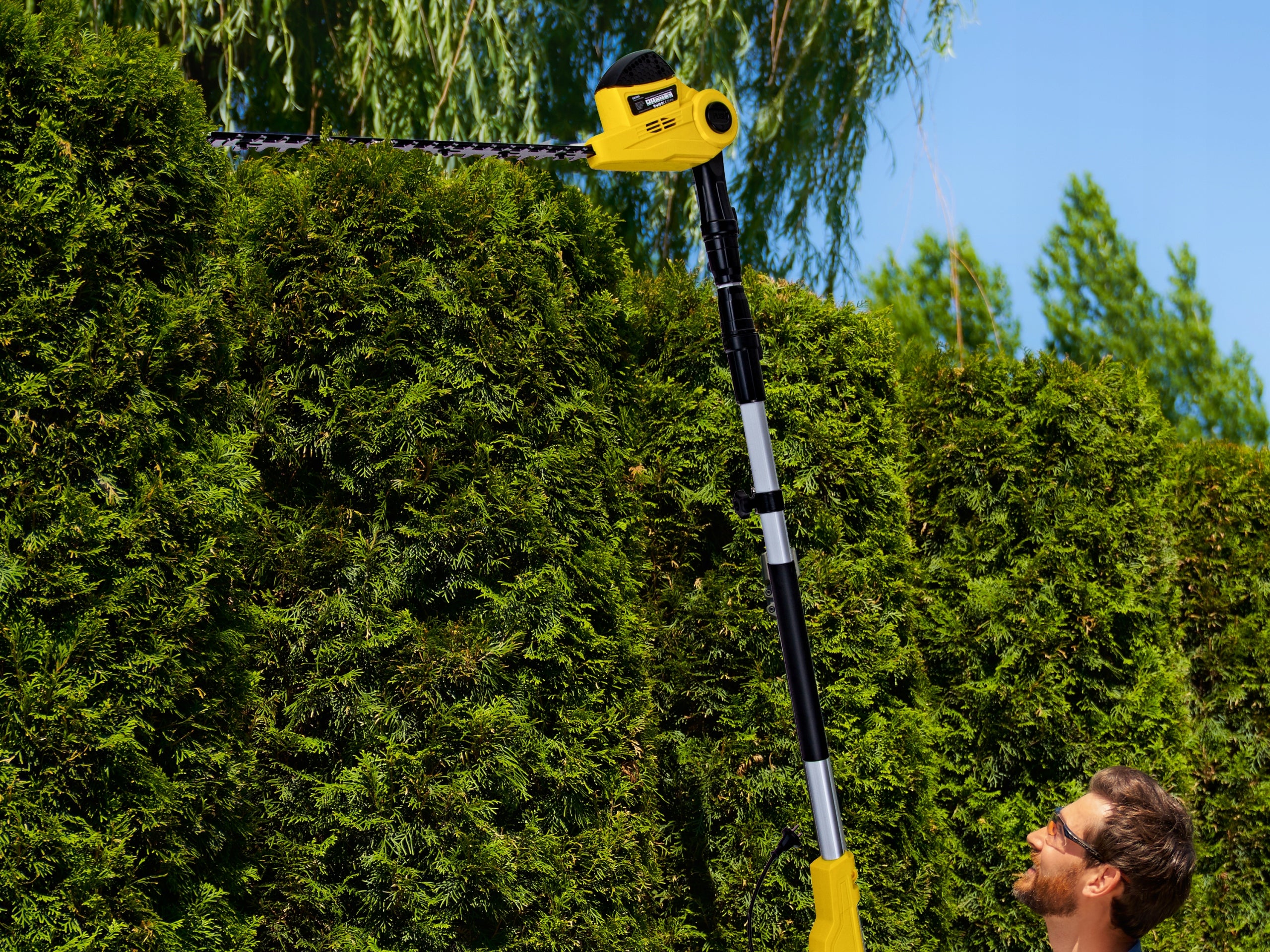 TELESCOPIC HEDGE TRIMMER ELECTRIC HEDGE TRIMMER 2,7M 550W Maximum cut branch thickness 20 mm