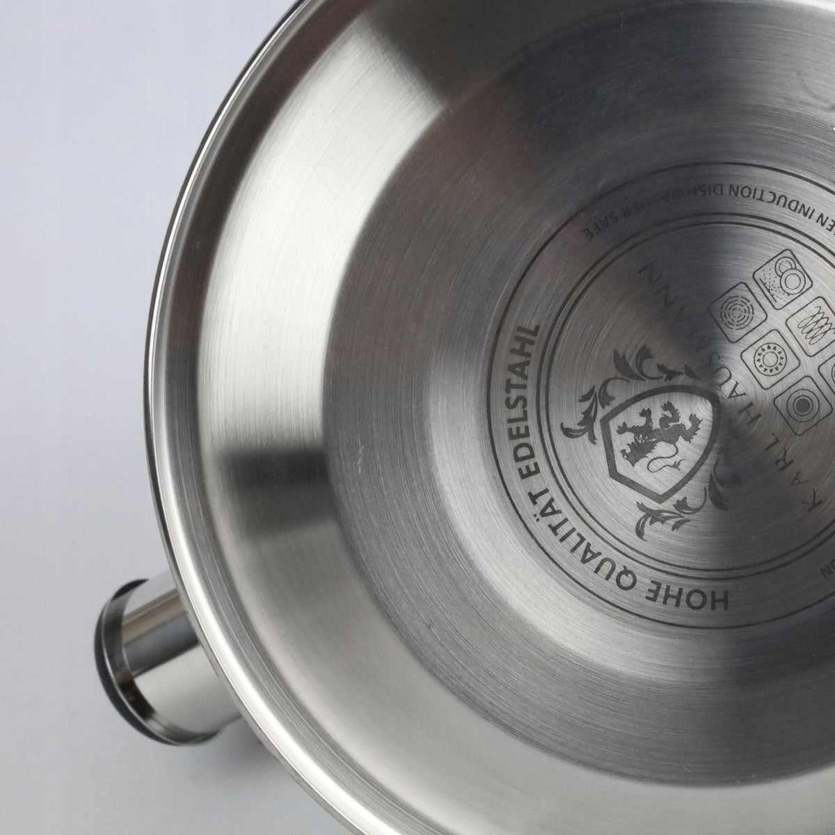 TRADITIONAL STAINLESS STEEL KETTLE 2L whistle INDUCTION Manufacturer code 2648