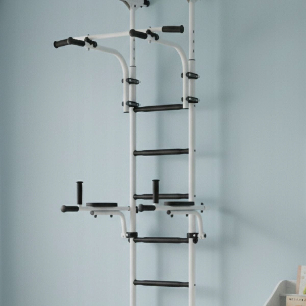 Teenager Plus Expansion Gymnastic Ladder - White and Black Brand Kometa