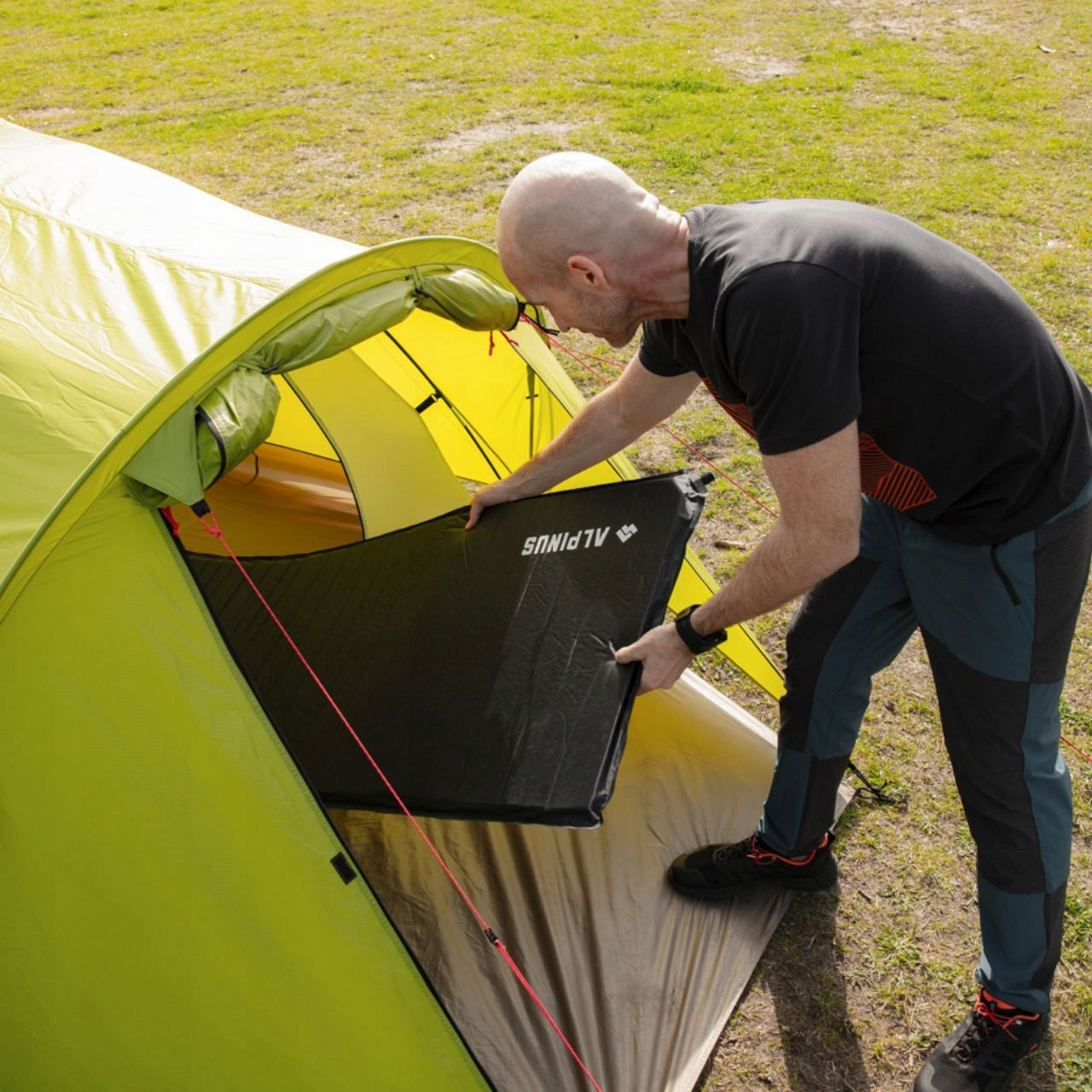 Tent Alpinus Tarragona 3 person green 180x220x130cm waterproof 3000mm Brand Alpinus