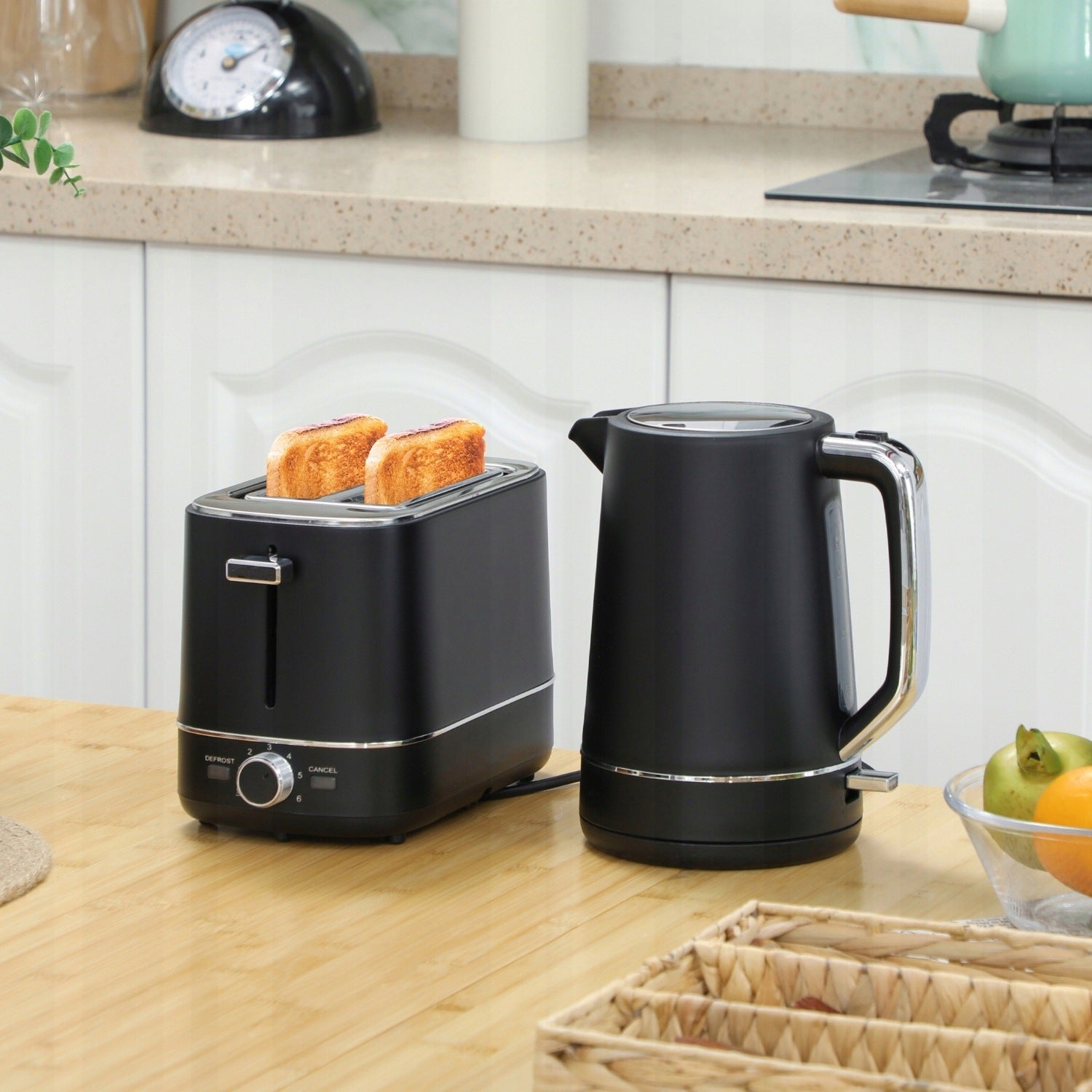 Toaster + kettle set 2200W, 1,7l, black Dominant color black