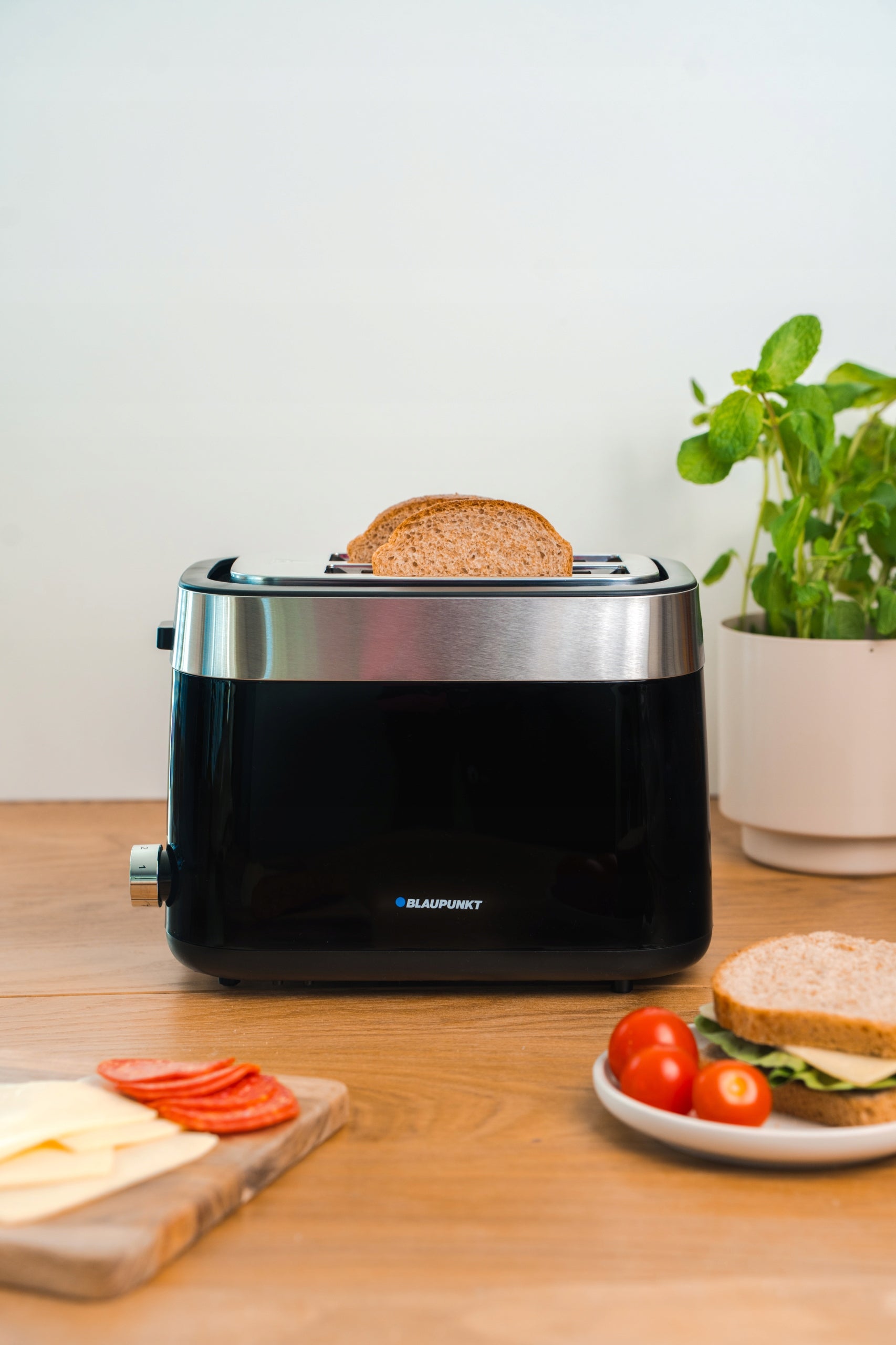 Toaster sandwich toaster 2 wide holes 6 degrees BLAUPUNKT TSP412 Power rating 870 W