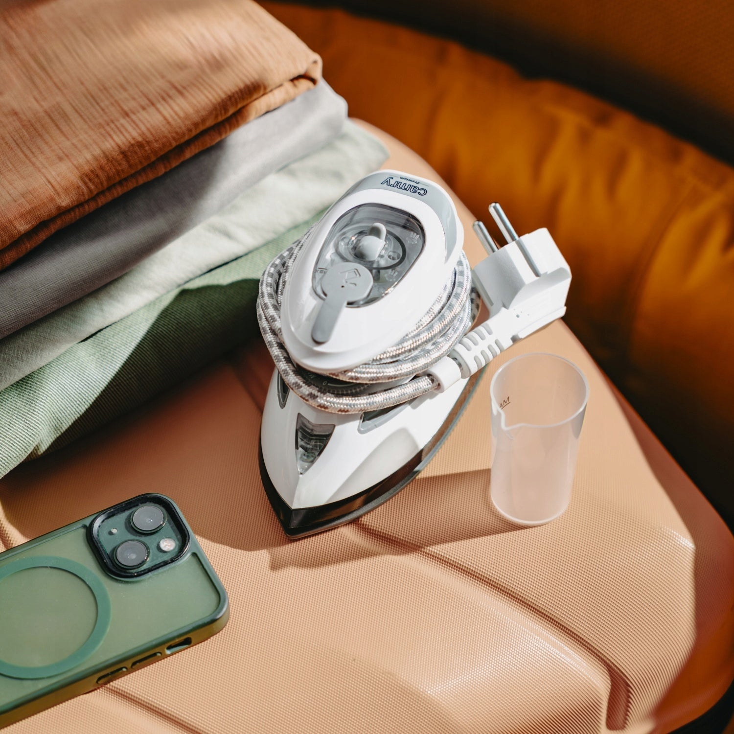 Tourist Iron Steam Ceramic Travel Foot Small Temp Adjustment. Brand Camry