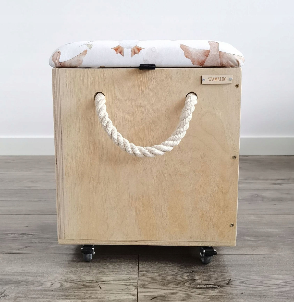 Toy Box with Seat GOOSE Pouf Container Trunk Medical device no