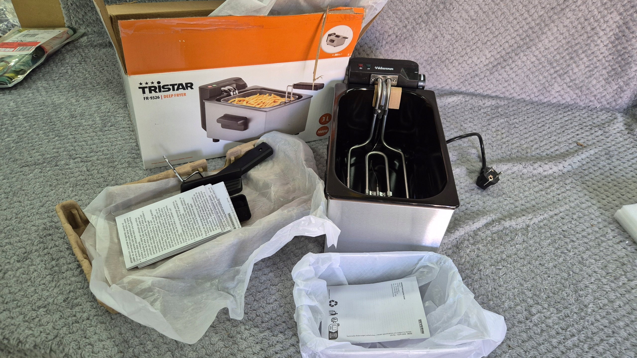 Traditional air fryer Tristar FR-9326 2000 W 3 l Manufacturer code FR-9326