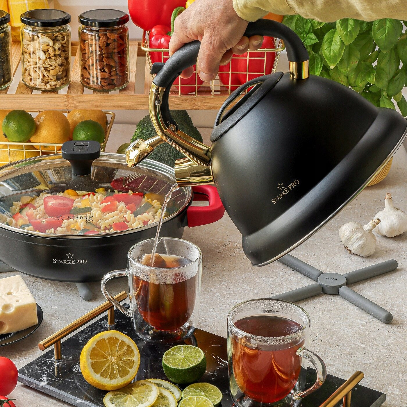 Traditional kettle WITH WHISTLE 3L KETTLE FOR INDUCTION Asteria II Starke Pro Packaging status original