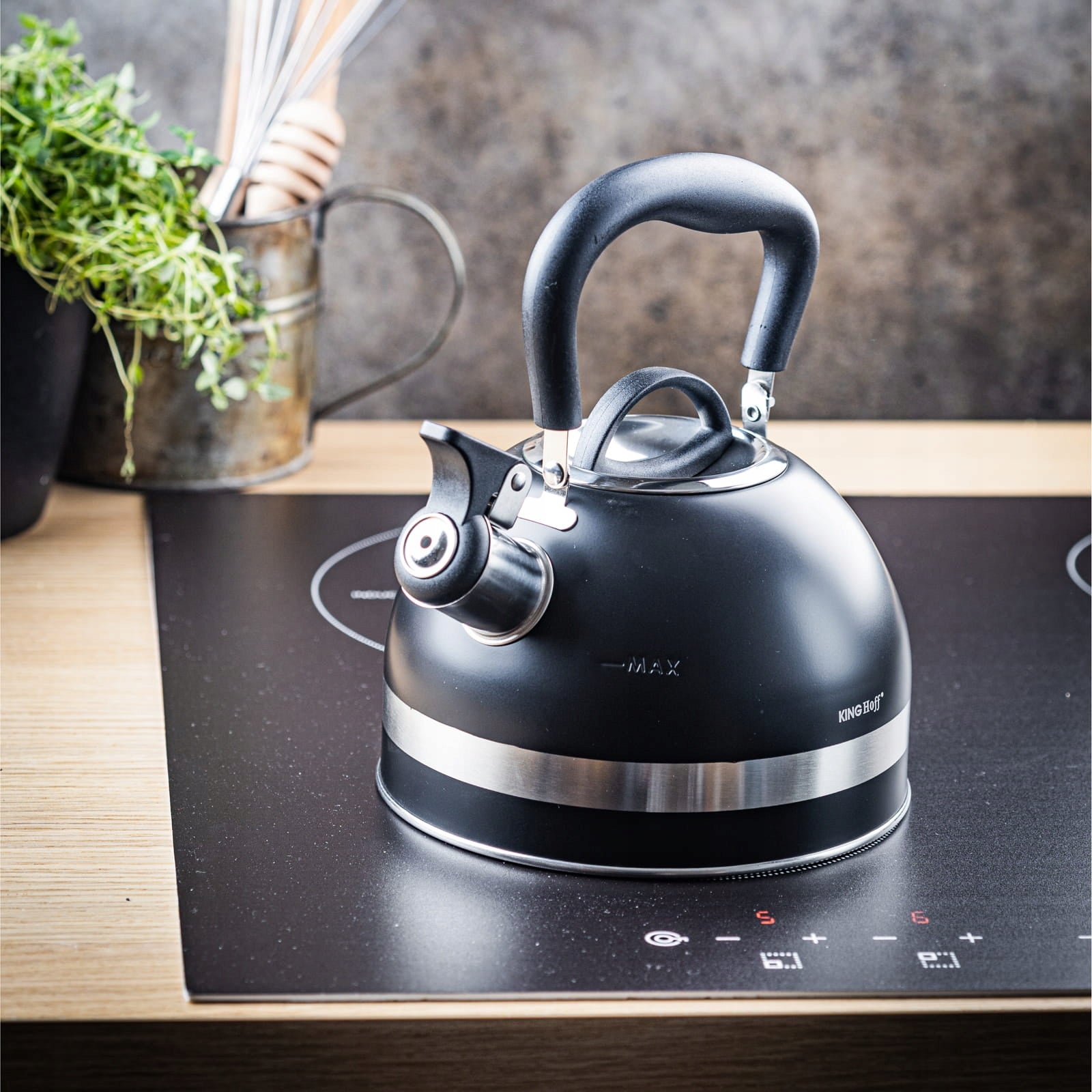 Traditional steel kettle Kinghoff 1,8 L BLACK Induction GAS KH-1858 EAN (GTIN) 5908287218581