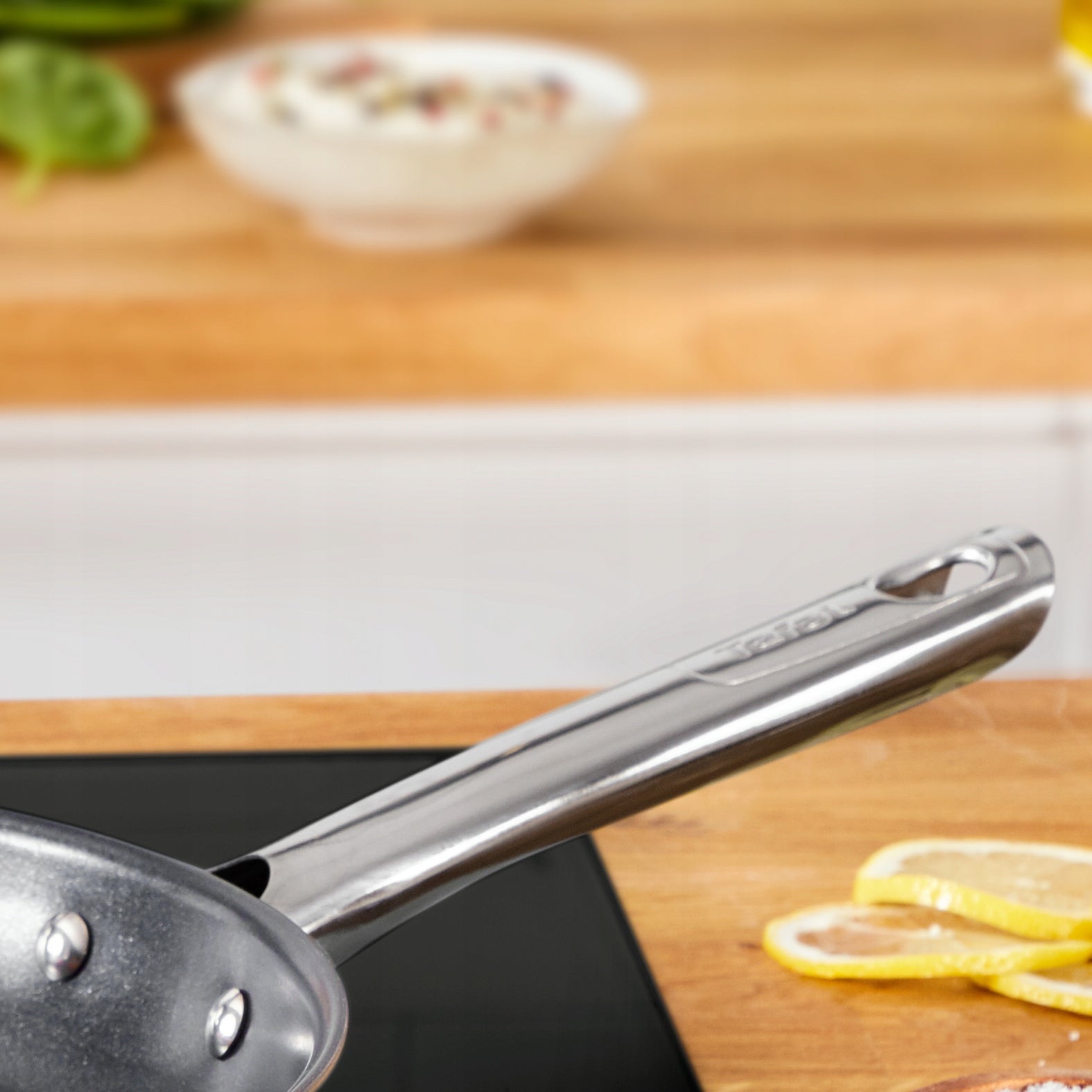 Traditional steel pan TEFAL Duetto On B8660234 induction 20cm Manufacturer code B8660234