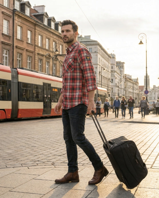 Travel bag on wheels Peterson with retractable handle tourist luggage Packaging status original