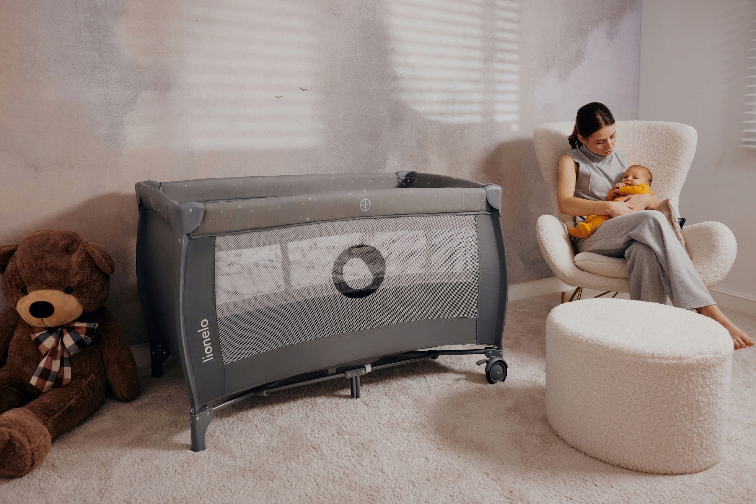 Travel cot STEFI PLUS PINK MAGNOLIA Manufacturer code Łóżeczko turystyczne dwupoziomowe