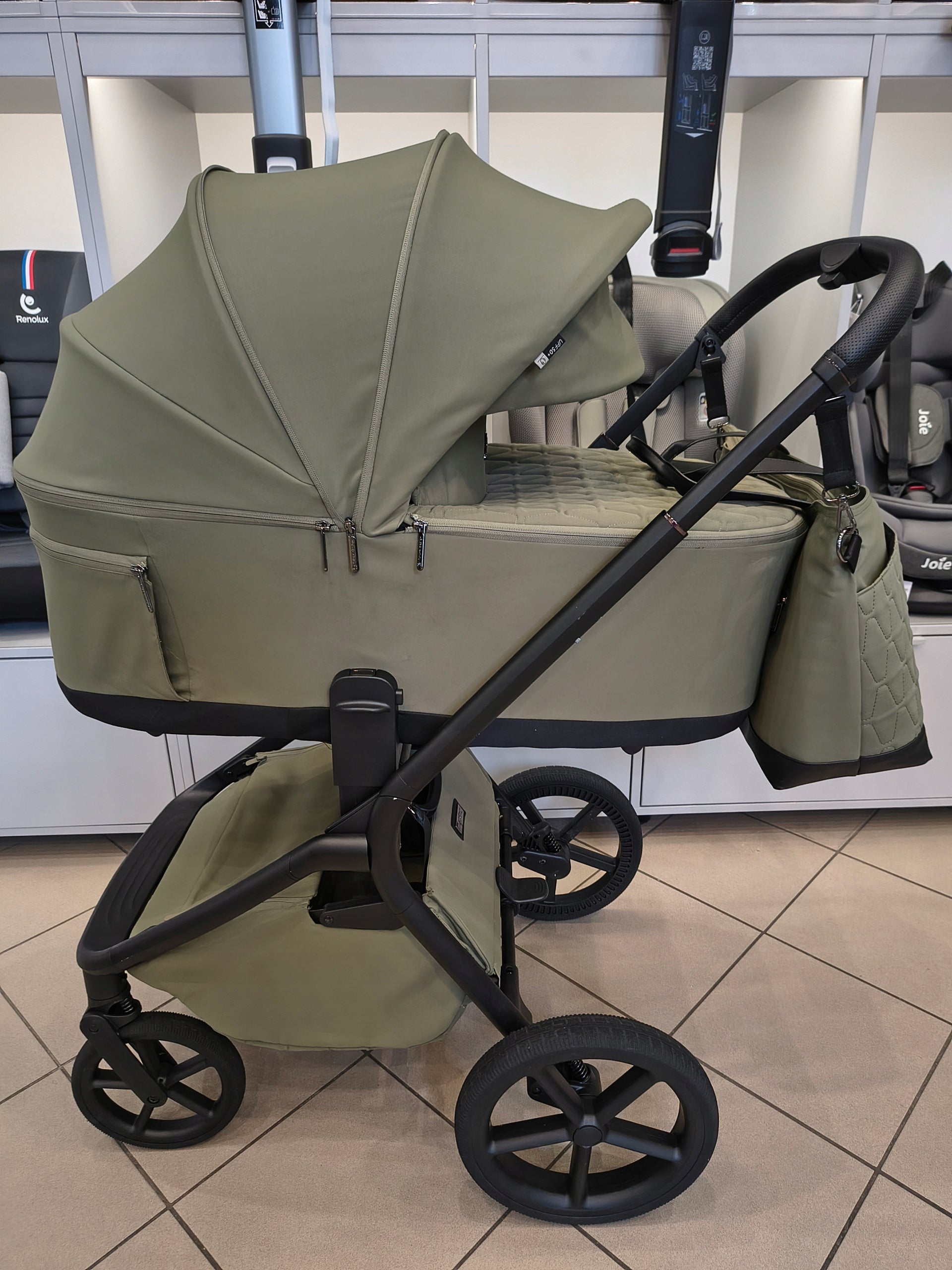 Trolley 2in1 front rear Future Design INSPIRO Silk Olive folding gondola Manufacturer code Wózek Spacerowy + składana Gondola INSPIRO