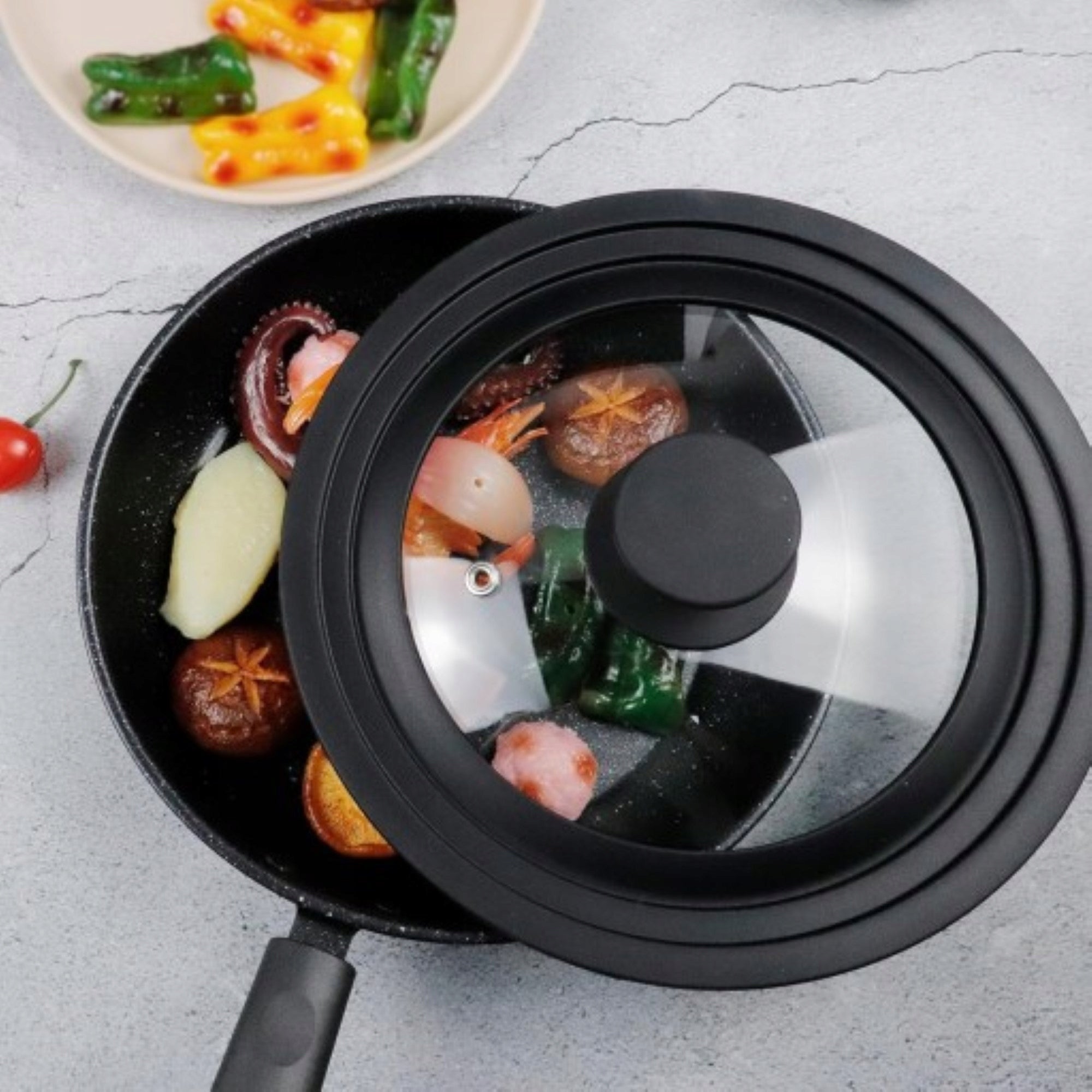 UNIVERSAL LID FOR POTS HEAT-RESISTANT SILICONE 22/24/26 CM Brand Brunbeste